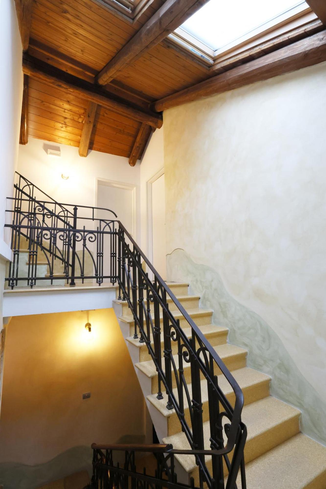 مبيت وإفطار ألبا Palazzo Belli المظهر الخارجي الصورة